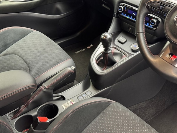 Used Toyota Yaris 2022 for sale - 76105544: Photo 25