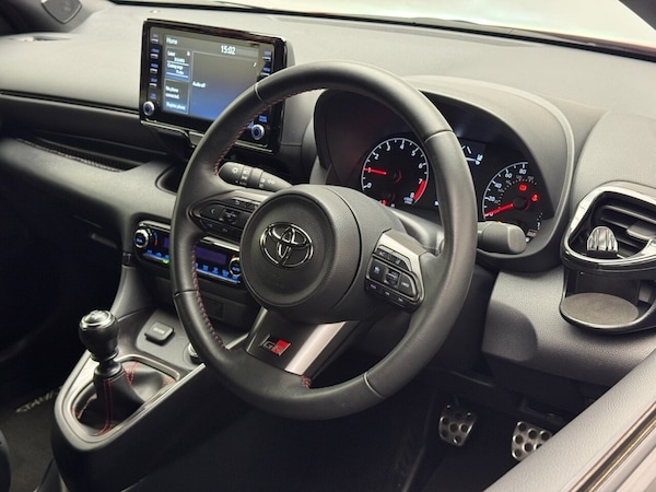 Used Toyota Yaris 2022 for sale - 76105544: Photo 35