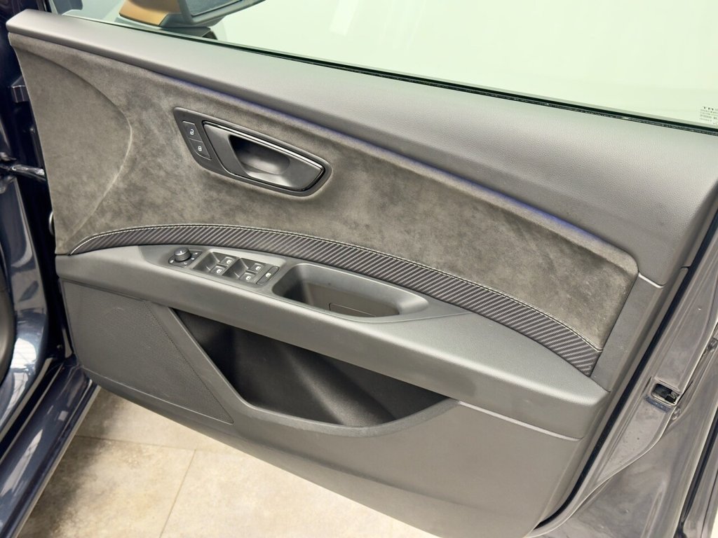 Used SEAT Leon 2019 for sale - 77820933: Photo 42