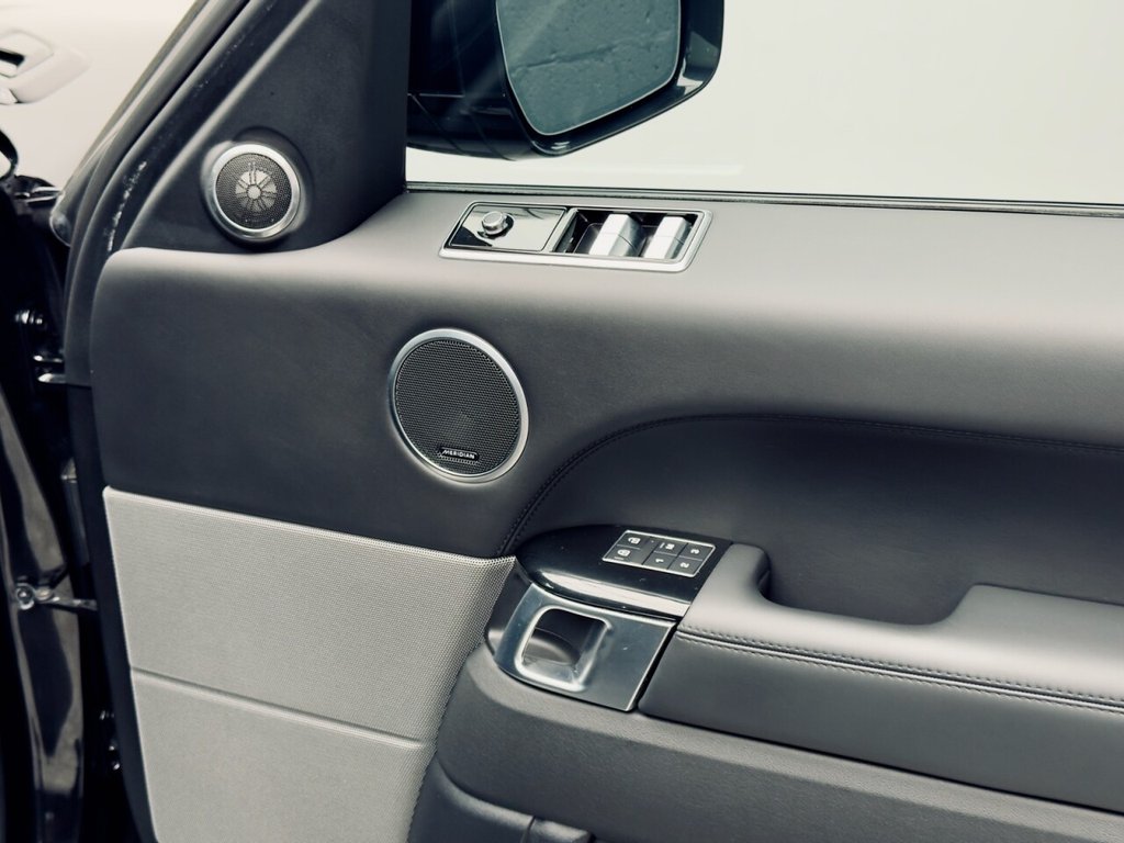 Used Land Rover Range Rover Sport 2021 for sale - 76686670: Photo 17