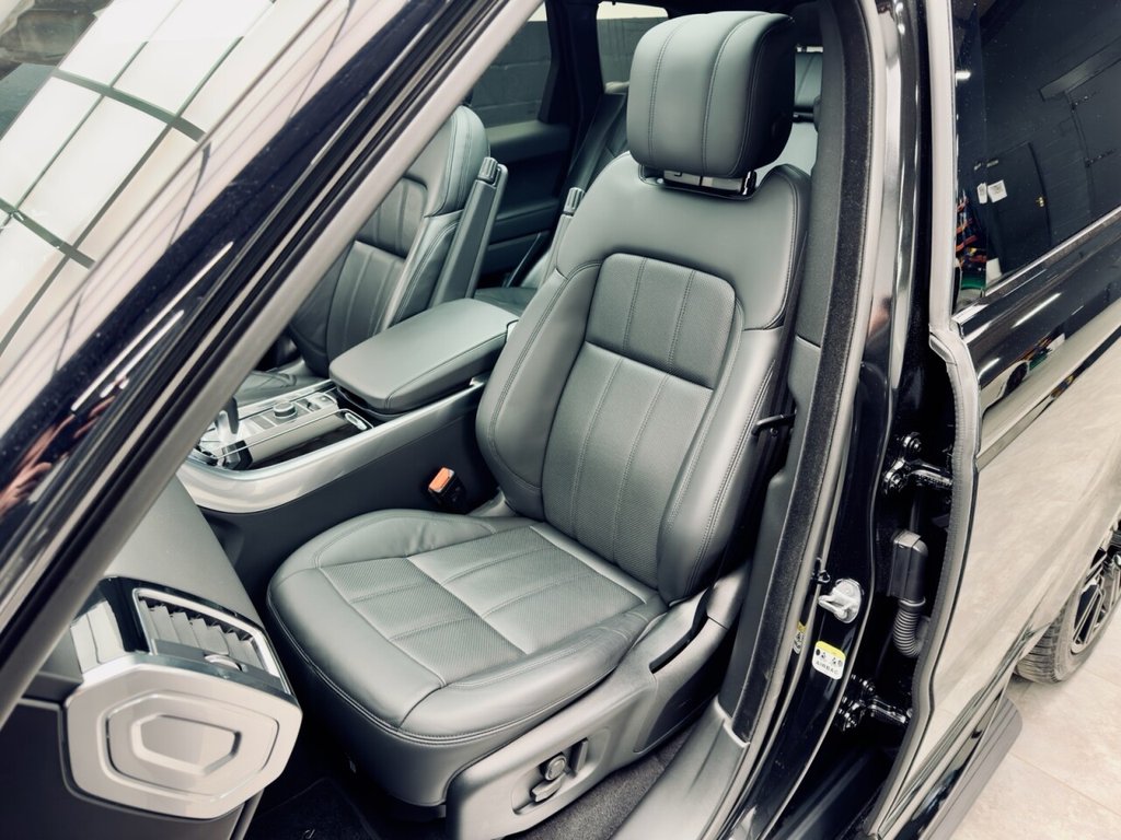Used Land Rover Range Rover Sport 2021 for sale - 76686670: Photo 33