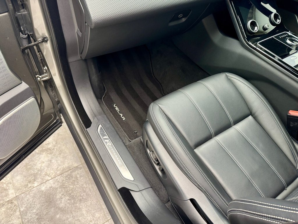 Used Land Rover Range Rover Velar 2019 for sale - 77132997: Photo 38