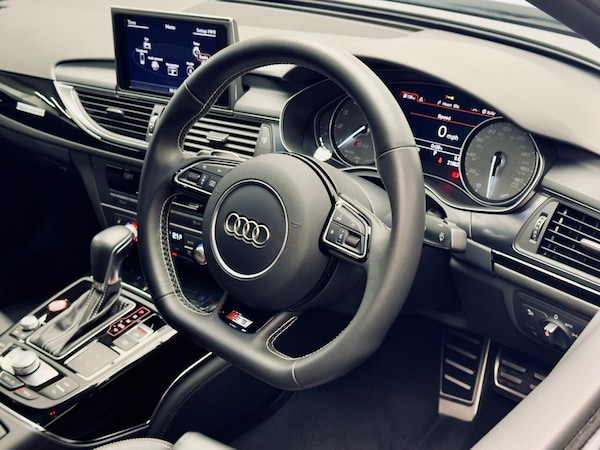 Used Audi S6 Saloon 2017 for sale - 76256635: Photo 40