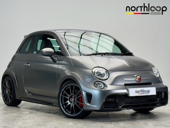 Used Abarth 695 2016 for sale - 77355602: Photo