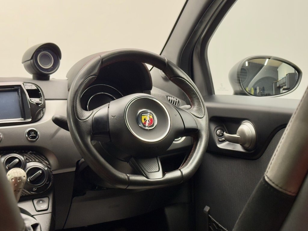 Used Abarth 695 2016 for sale - 77355602: Photo 21