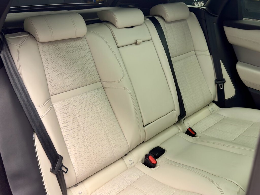 Used Land Rover Range Rover Velar 2019 for sale - 76406328: Photo 31