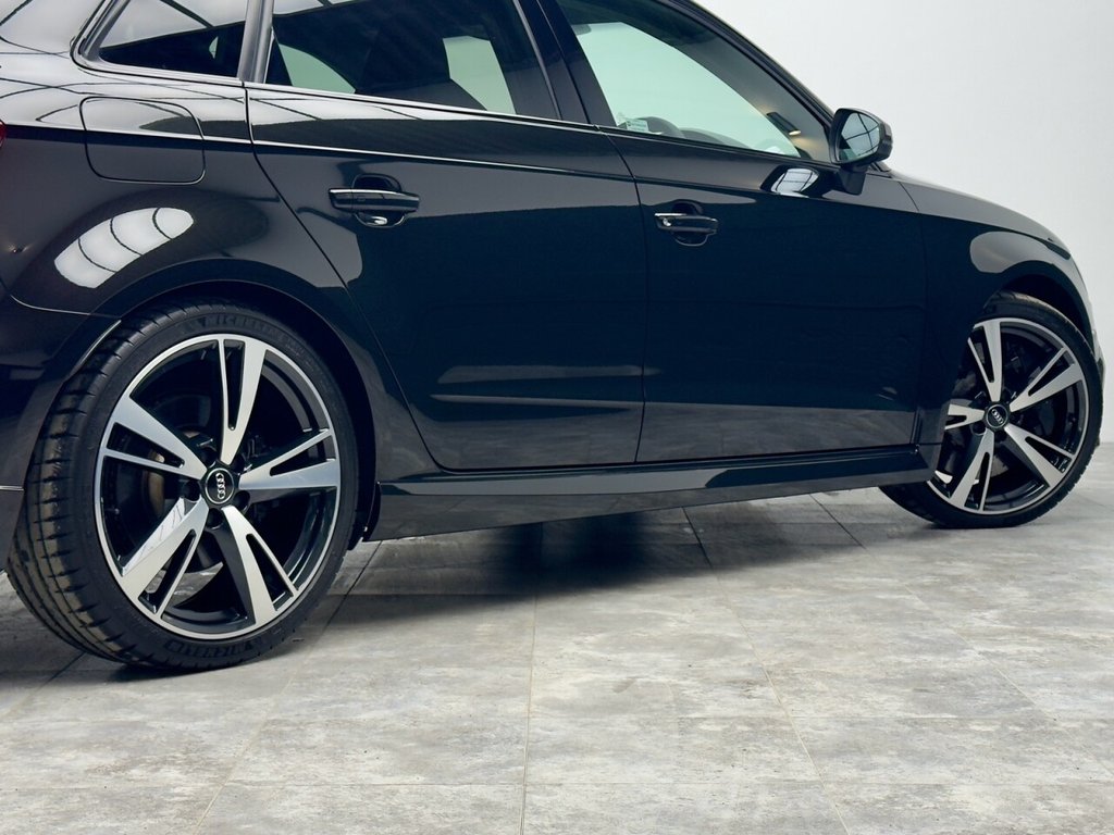 Used Audi RS3 2019 for sale - 76386696: Photo 32