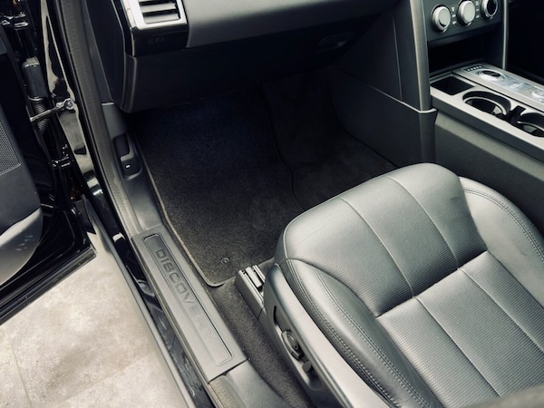 Used Land Rover Discovery 2019 for sale - 76202717: Photo 41