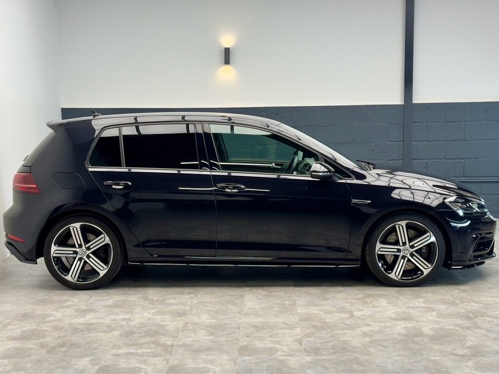 Used Volkswagen Golf 2019 for sale - 77341440: Photo 10