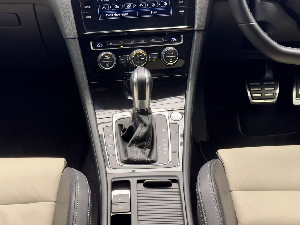 Used Volkswagen Golf 2019 for sale - 77341440: Photo 34