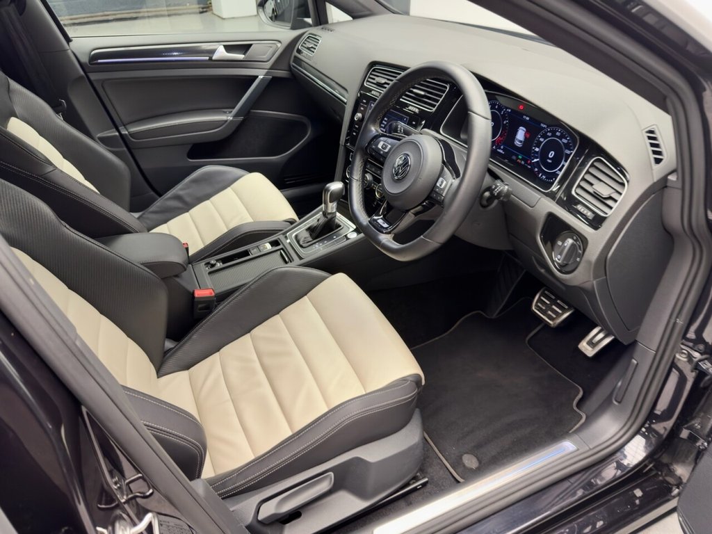 Used Volkswagen Golf 2019 for sale - 77341440: Photo 37