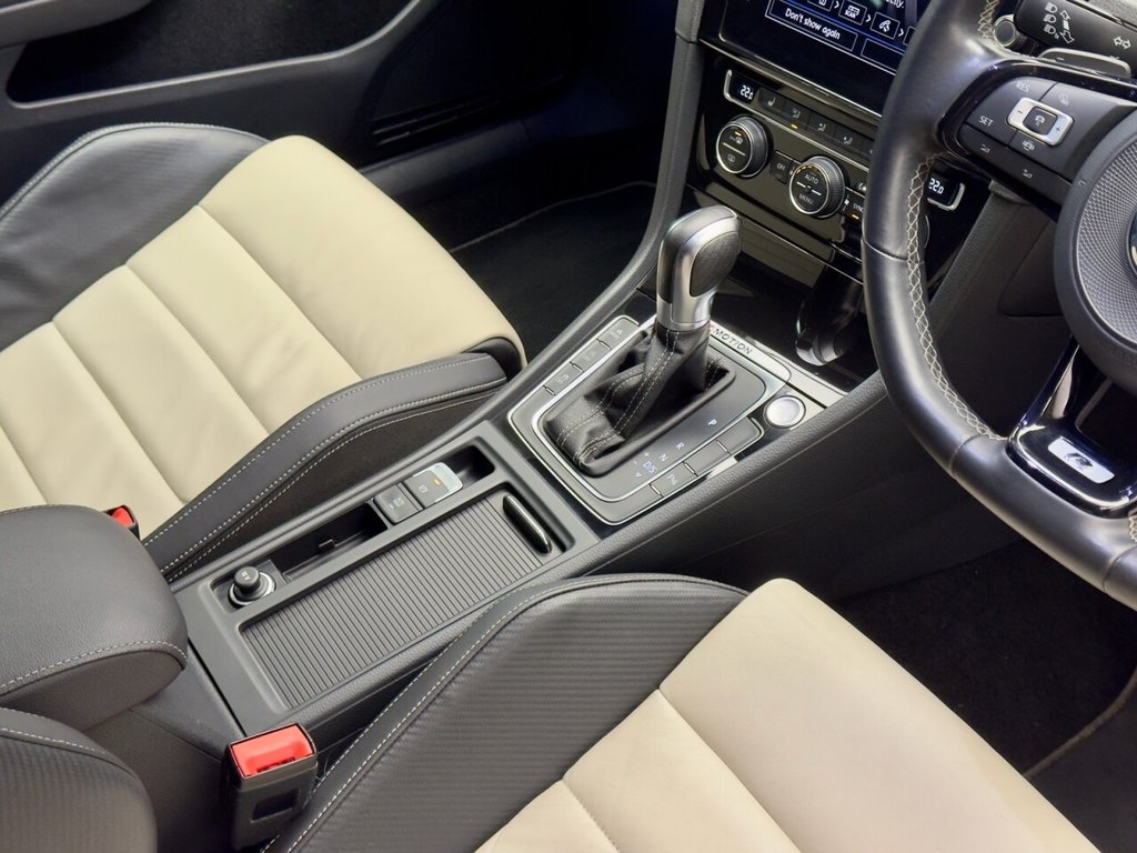 Used Volkswagen Golf 2019 for sale - 77341440: Photo 40