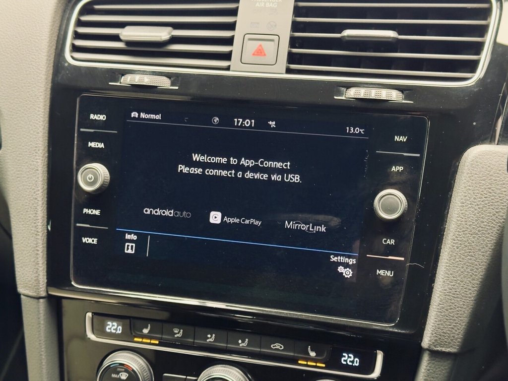 Used Volkswagen Golf 2019 for sale - 77341440: Photo 43