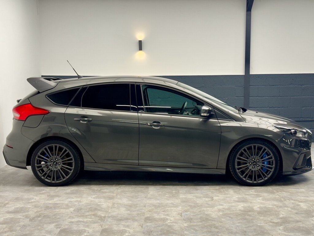 Used Ford Focus 2017 for sale - 76105351: Photo 15