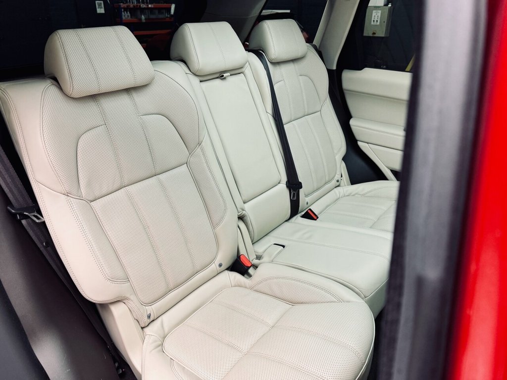 Used Land Rover Range Rover Sport 2015 for sale - 77582923: Photo 38