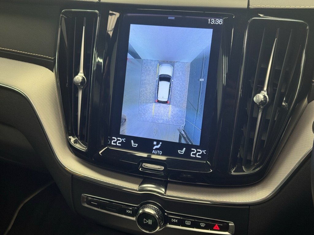 Used Volvo XC60 2021 for sale - 77262946: Photo 10