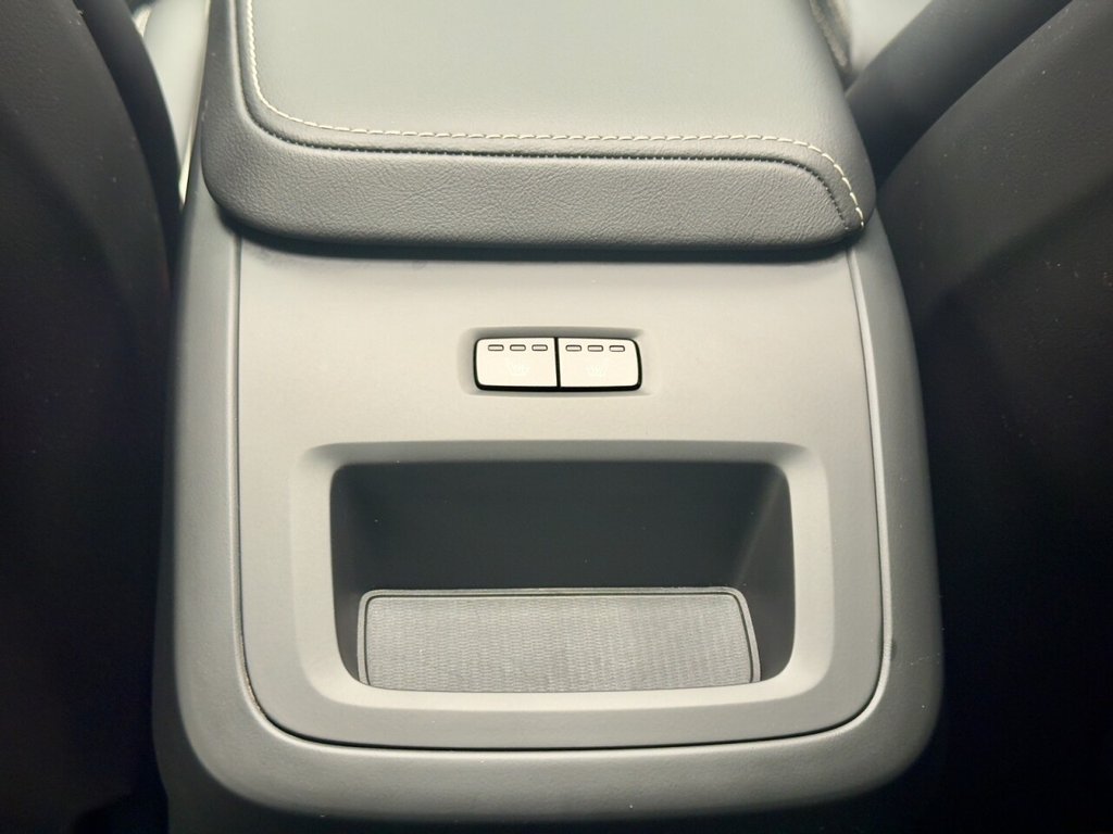 Used Volvo XC60 2021 for sale - 77262946: Photo 16