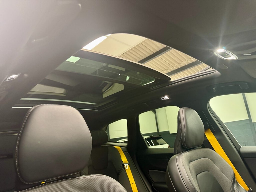 Used Volvo XC60 2021 for sale - 77262946: Photo 4