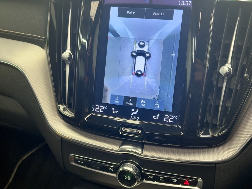 Used Volvo XC60 2021 for sale - 77262946: Photo 44