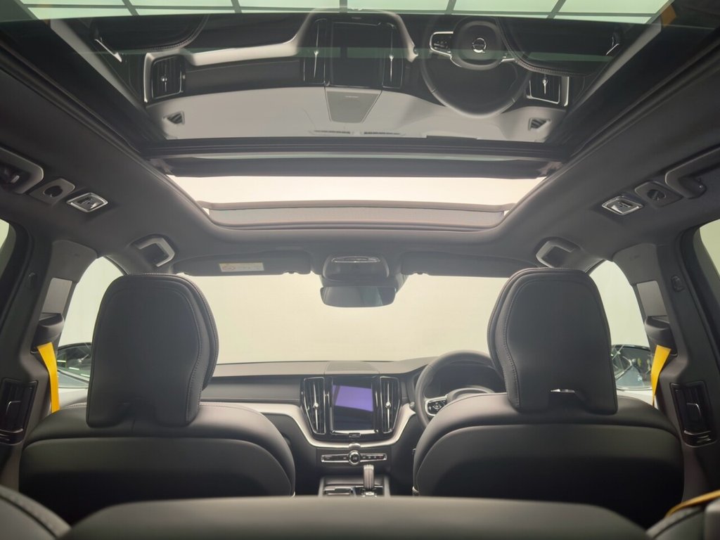 Used Volvo XC60 2021 for sale - 77262946: Photo 8