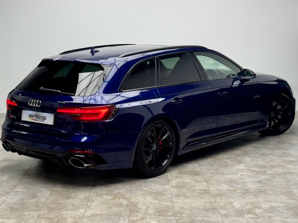 Used Audi RS4 2018 for sale - 77692558: Photo 3