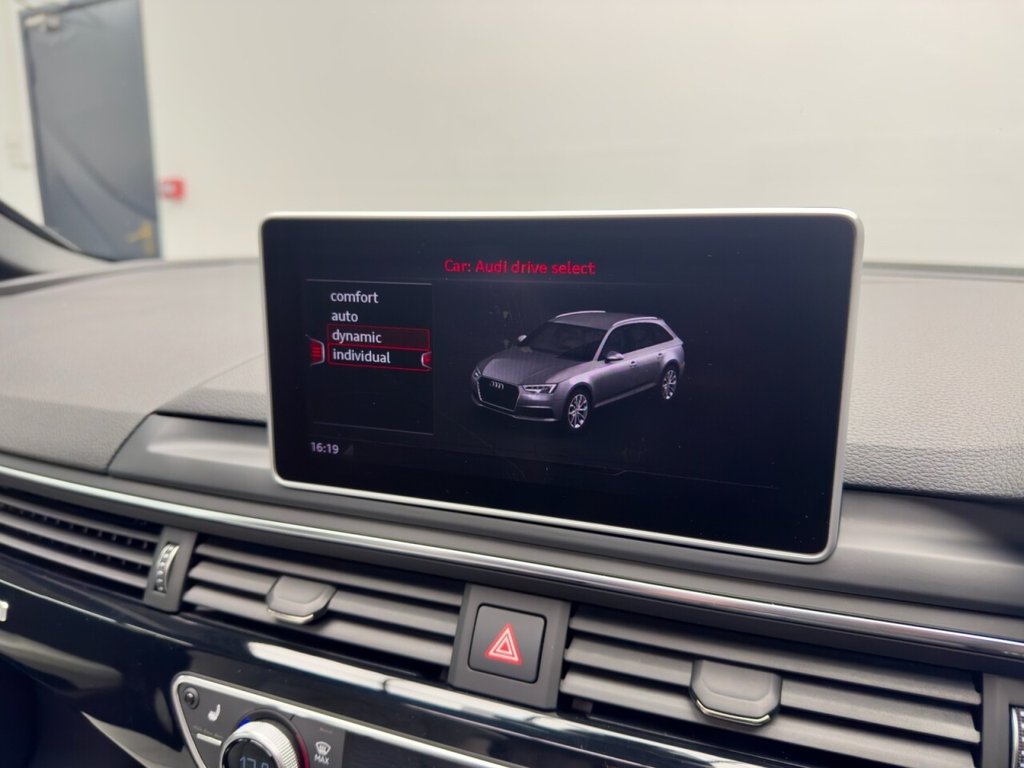 Used Audi RS4 2018 for sale - 77692558: Photo 31