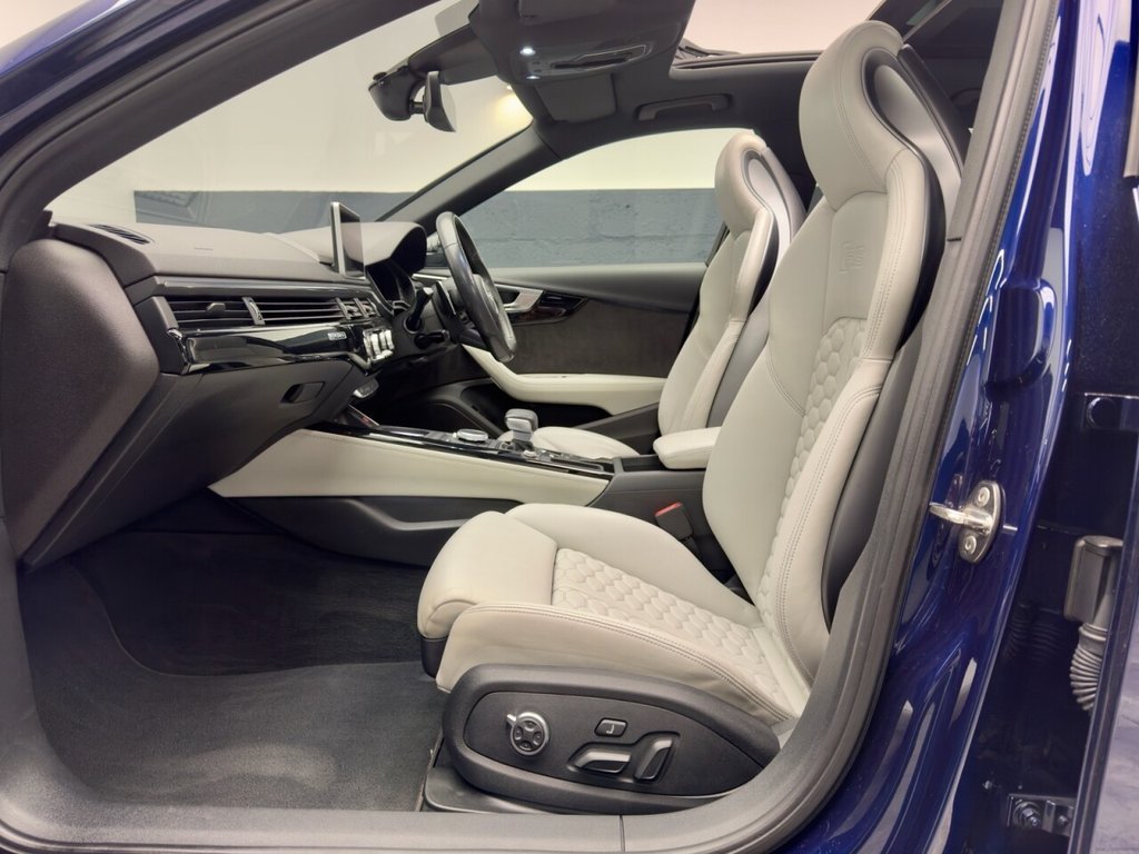 Used Audi RS4 2018 for sale - 77692558: Photo 44