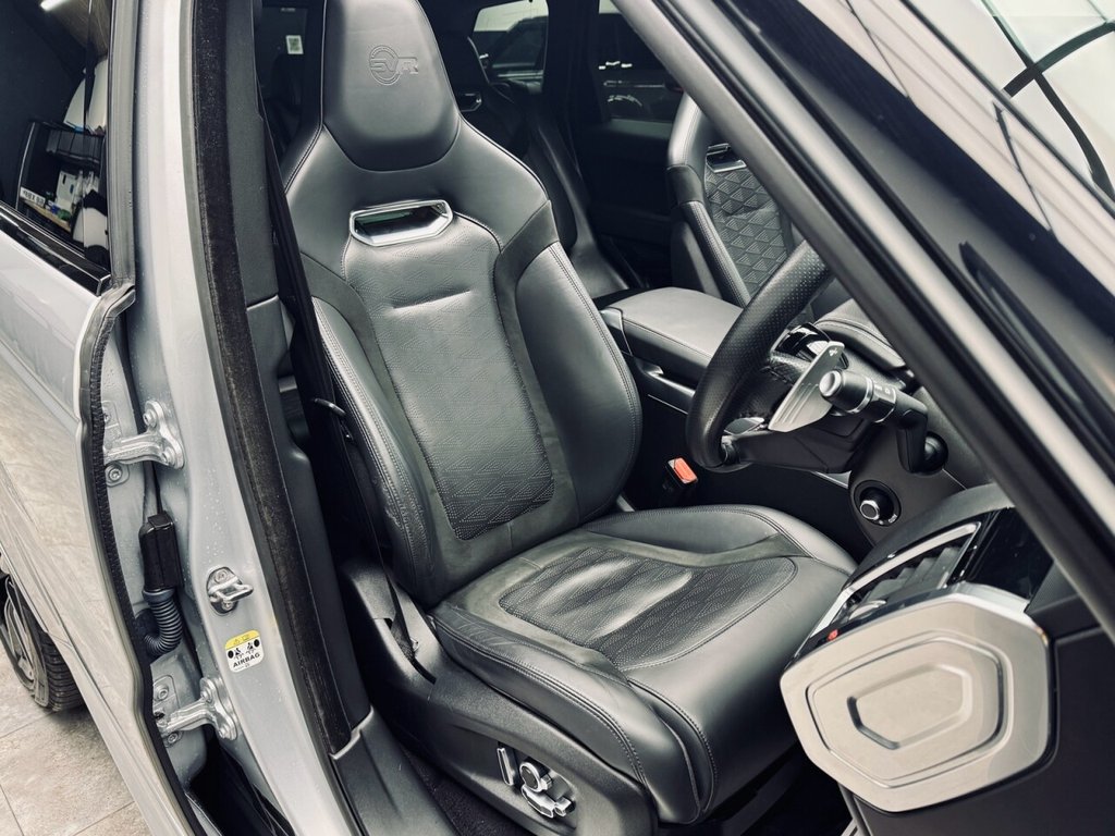 Used Land Rover Range Rover Sport 2018 for sale - 76569772: Photo 3