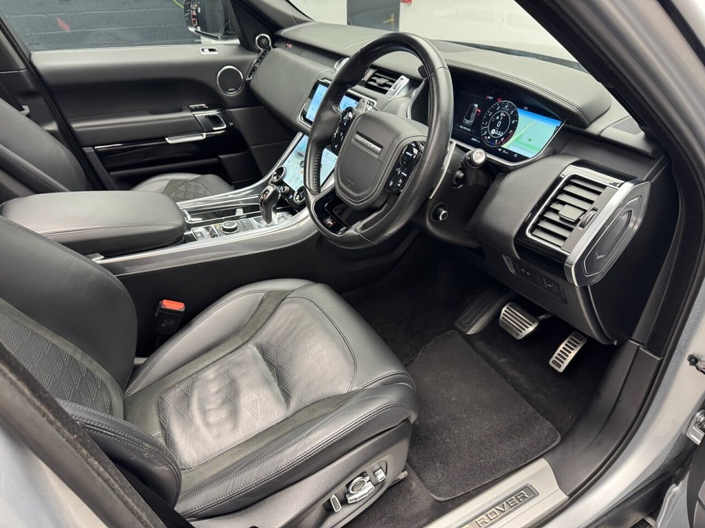Used Land Rover Range Rover Sport 2018 for sale - 76569772: Photo 9