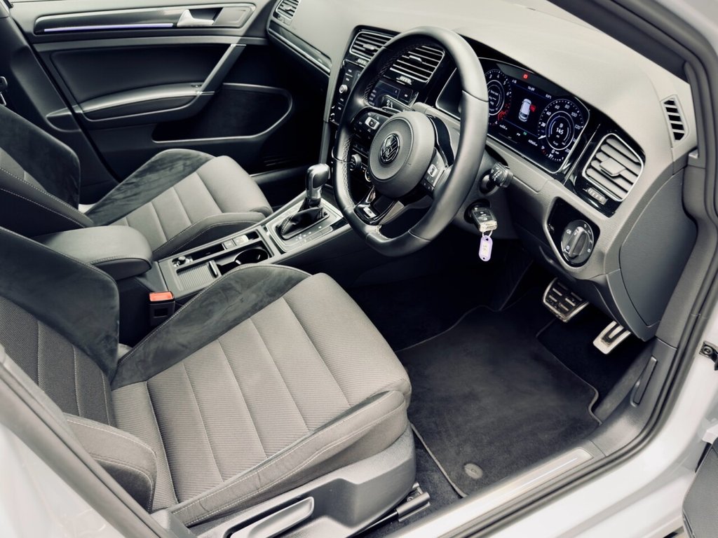 Used Volkswagen Golf 2018 for sale - 77463603: Photo 23