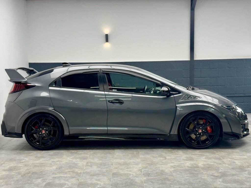 Used Honda Civic 2016 for sale - 76783388: Photo 15