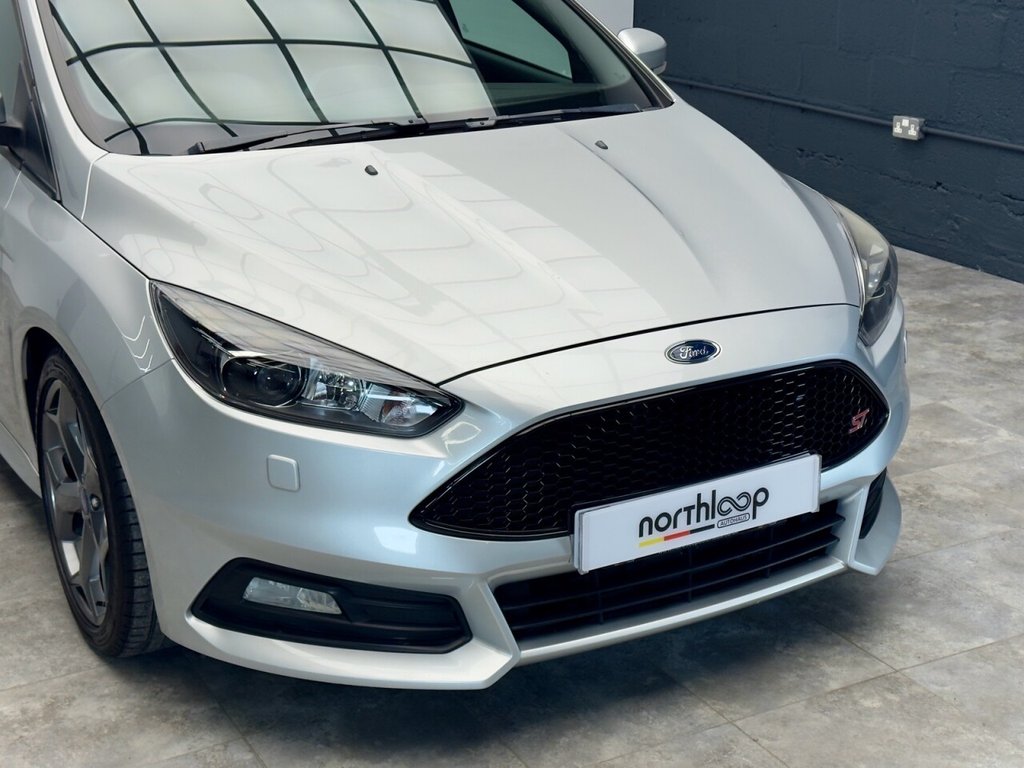 Used Ford Focus 2015 for sale - 76711619: Photo 16