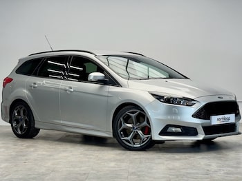 Used Ford Focus 2015 for sale - 76711619: Photo