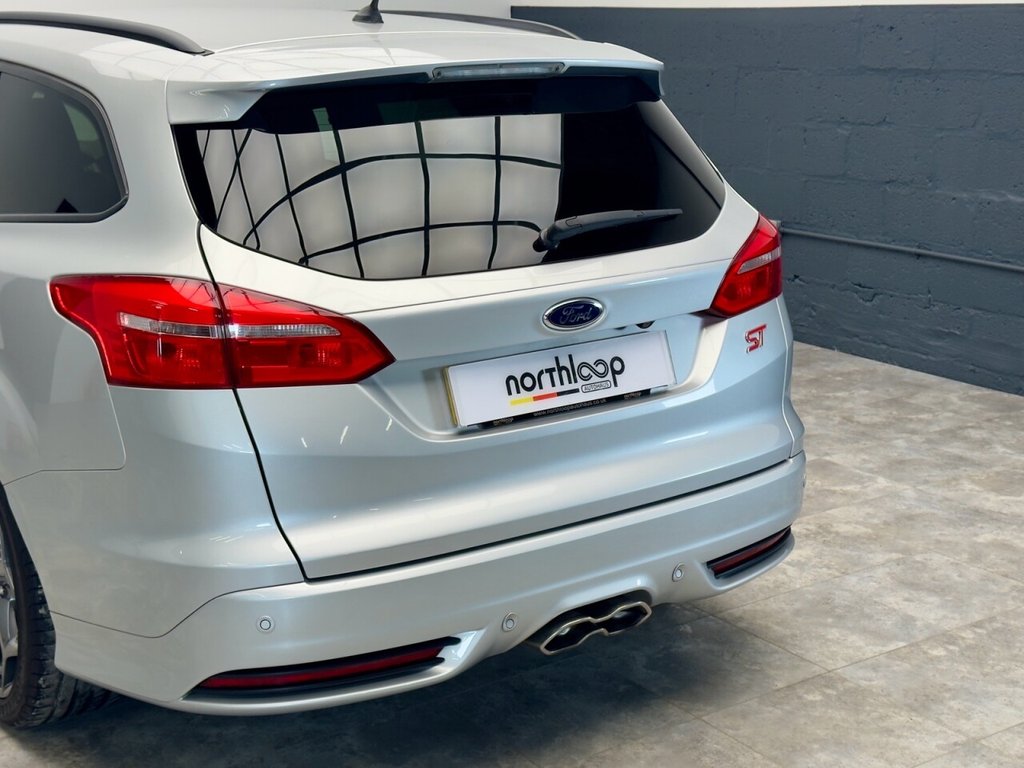 Used Ford Focus 2015 for sale - 76711619: Photo 20