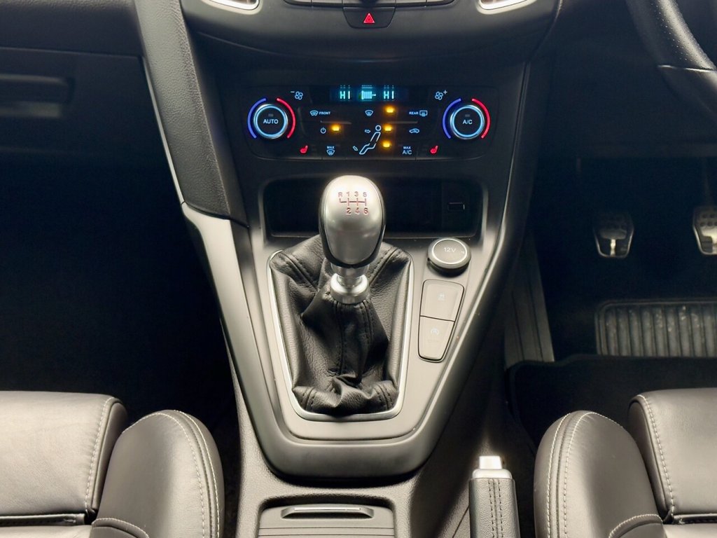 Used Ford Focus 2015 for sale - 76711619: Photo 25