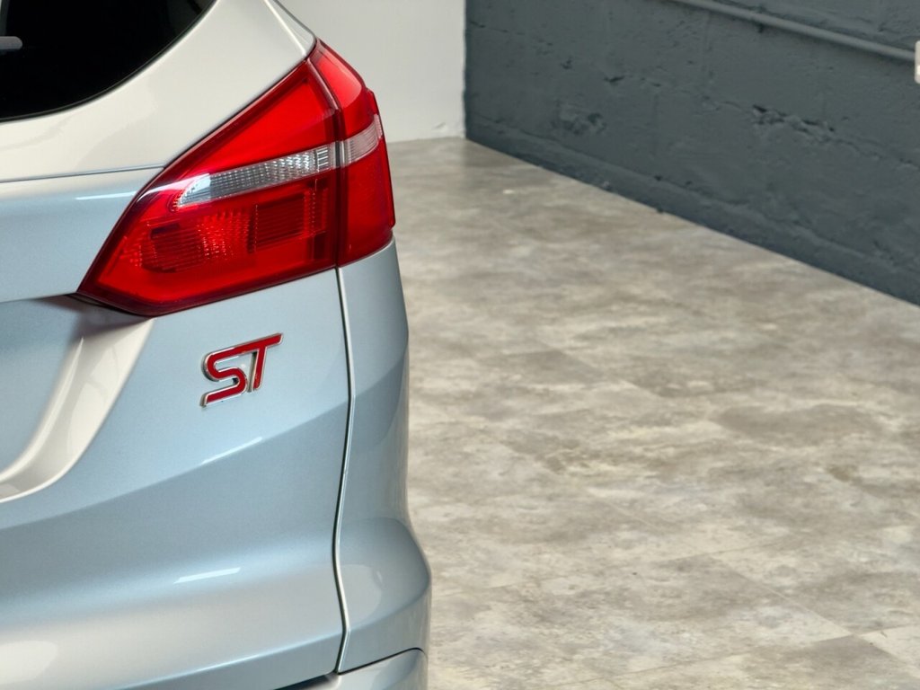 Used Ford Focus 2015 for sale - 76711619: Photo 26