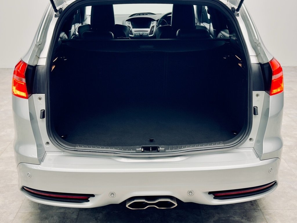 Used Ford Focus 2015 for sale - 76711619: Photo 42