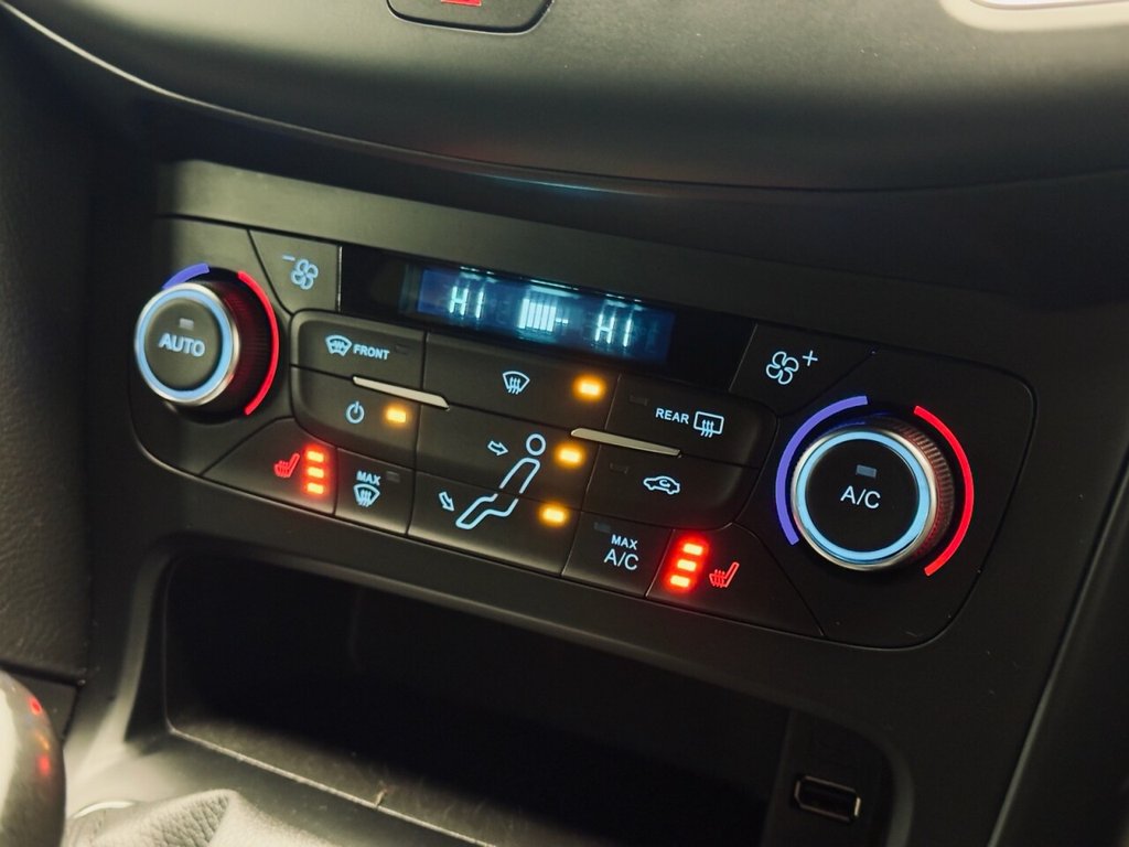 Used Ford Focus 2015 for sale - 76711619: Photo 6