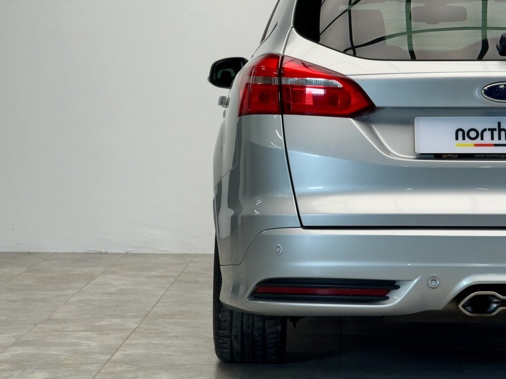 Used Ford Focus 2015 for sale - 76711619: Photo 8