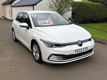 Volkswagen - Golf