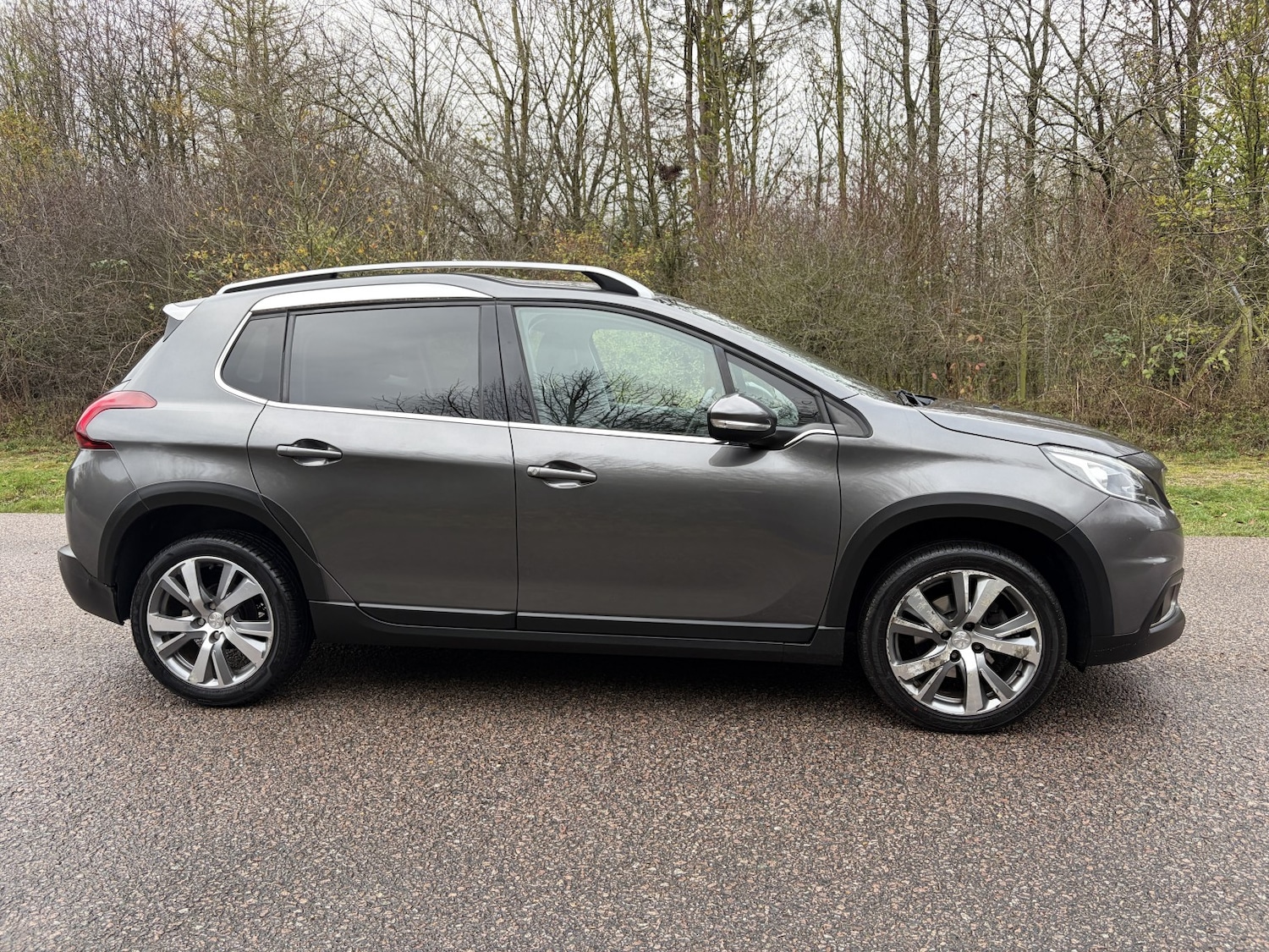 Used Peugeot 2008 2018 for sale - 76692807: Photo 12