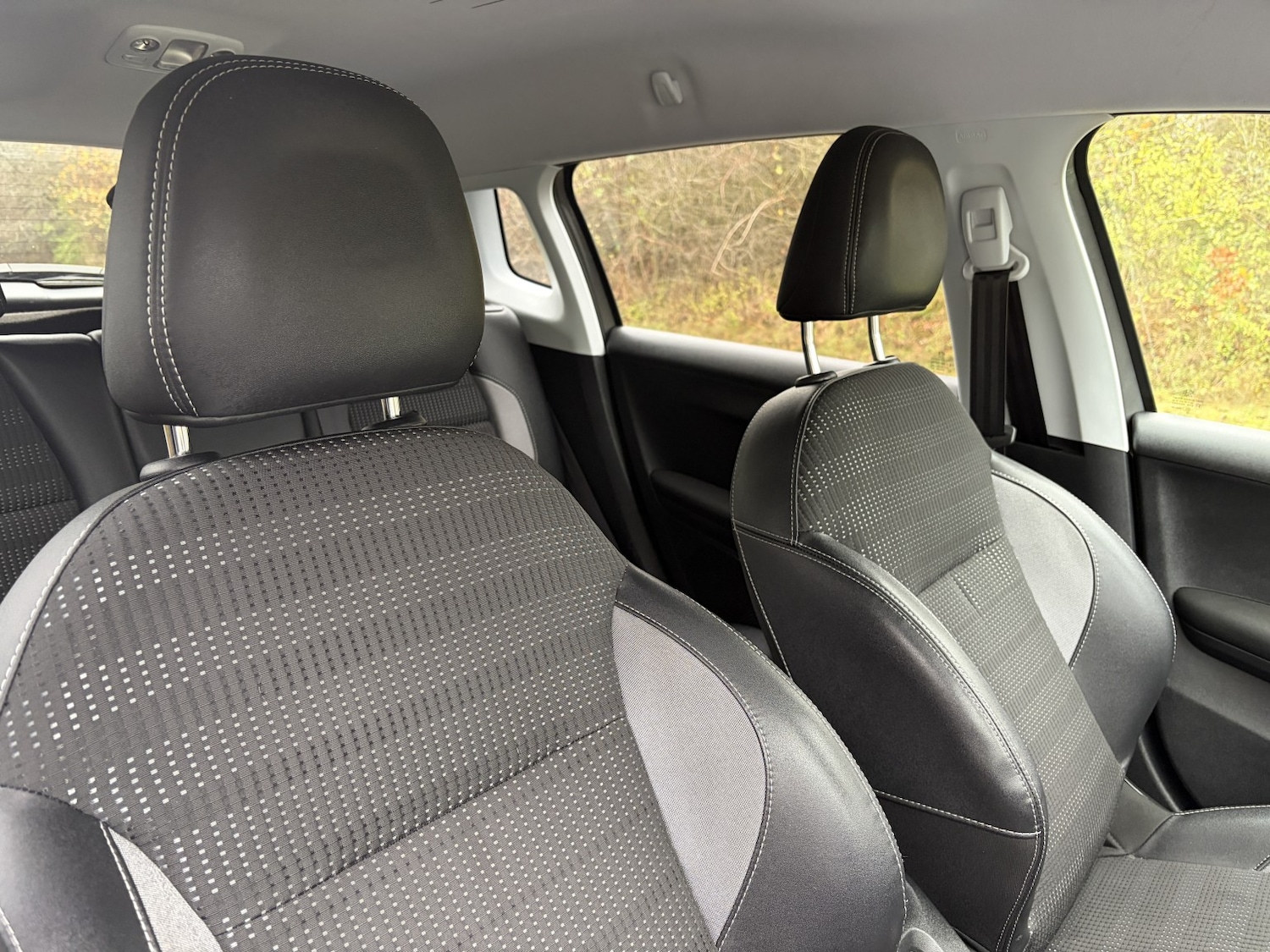 Used Peugeot 2008 2018 for sale - 76692807: Photo 31