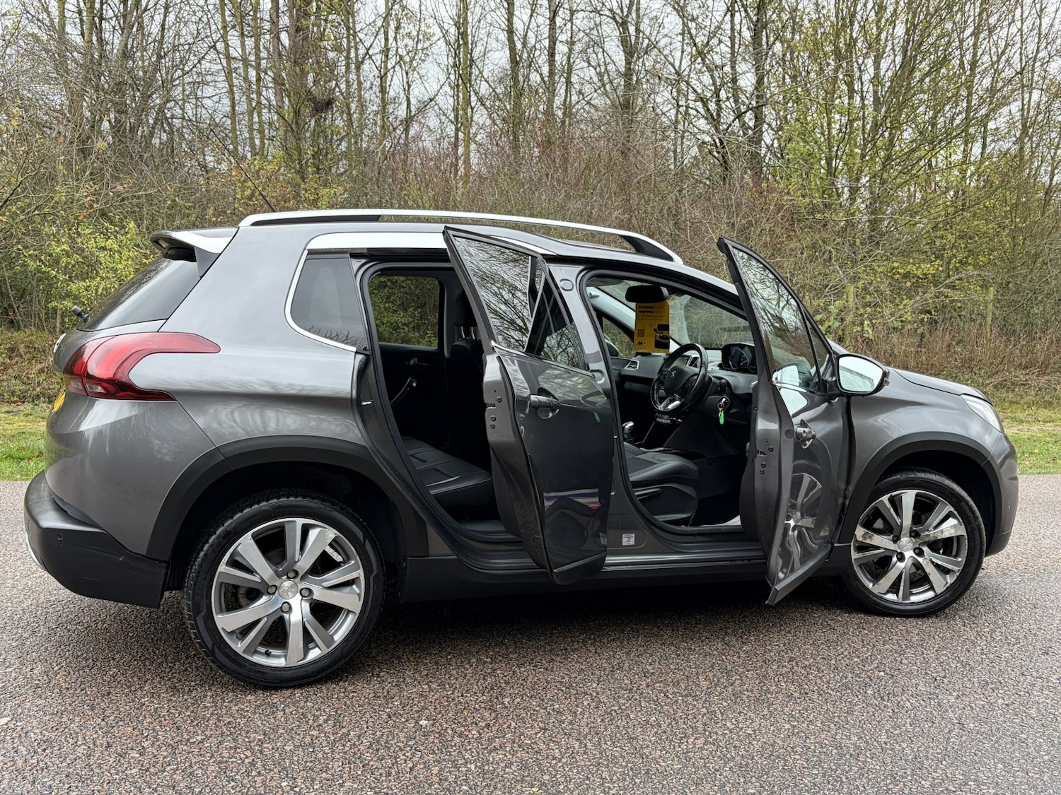 Used Peugeot 2008 2018 for sale - 76692807: Photo 5
