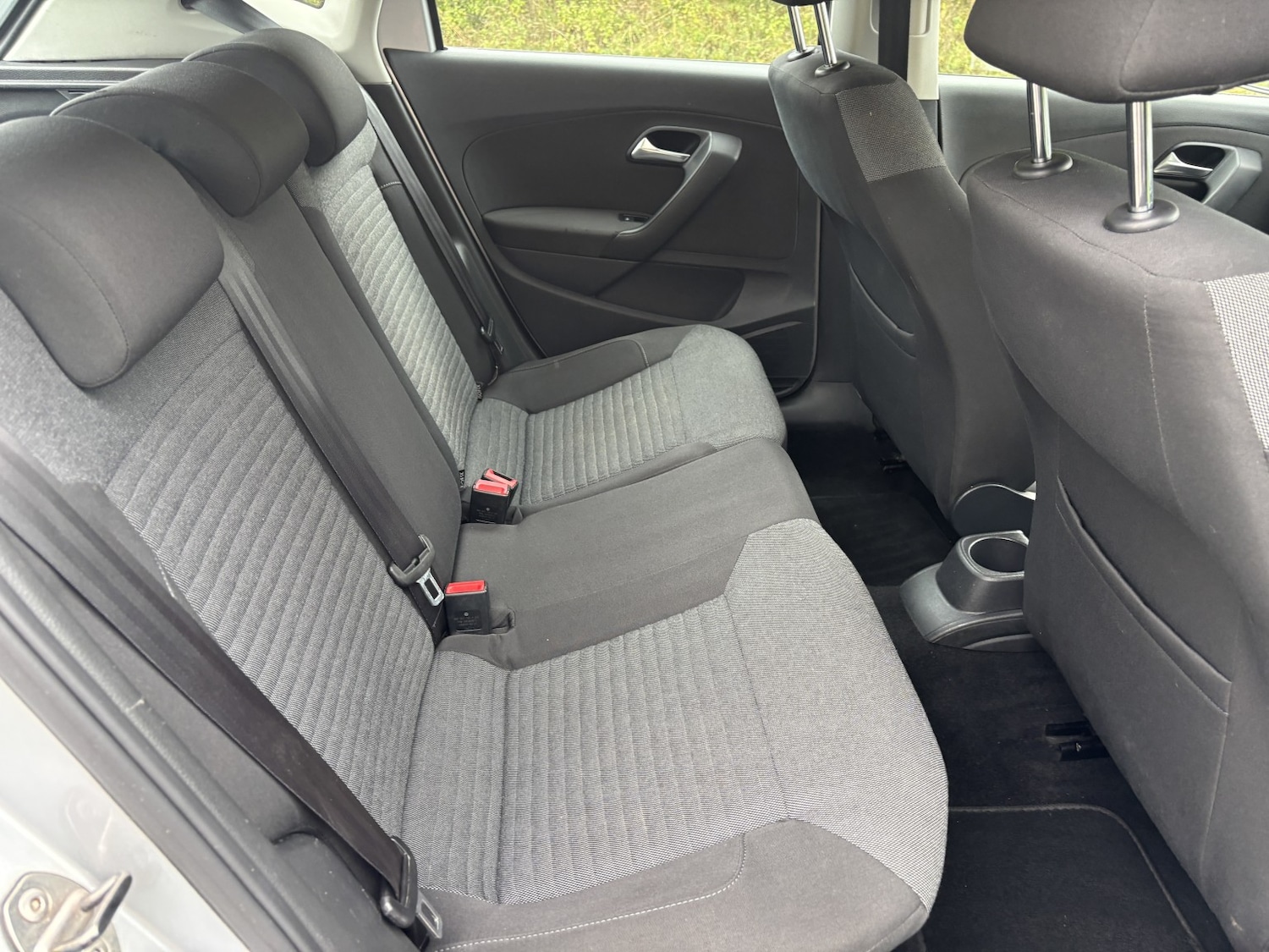 Used Volkswagen Polo 2010 for sale - 77061430: Photo 27