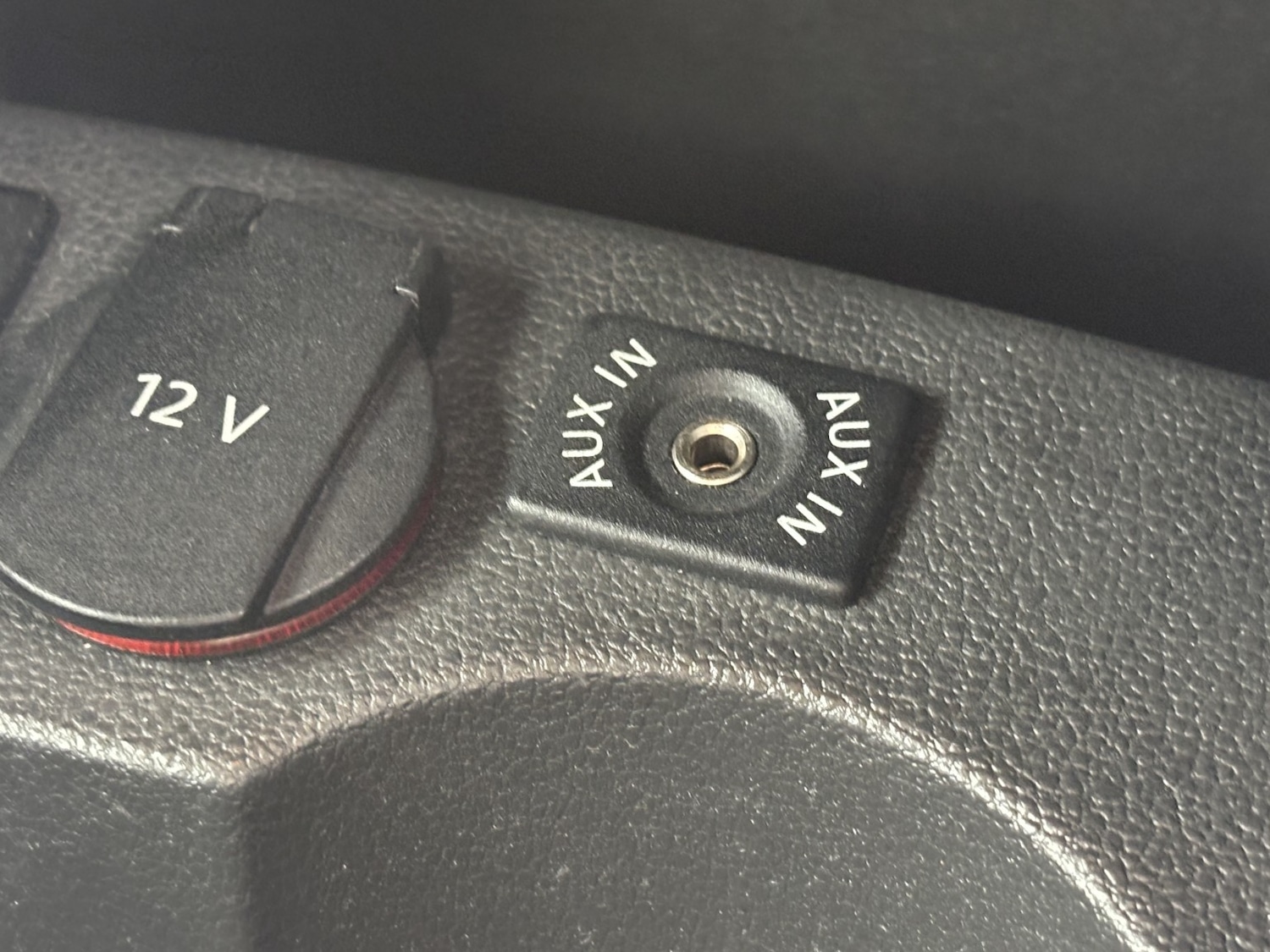 Used Volkswagen Polo 2010 for sale - 77061430: Photo 33