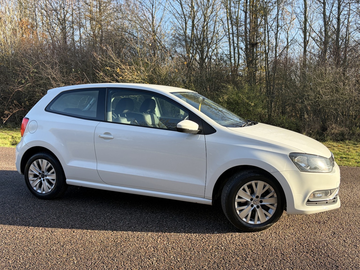 Used Volkswagen Polo 2014 for sale - 76830394: Photo 1