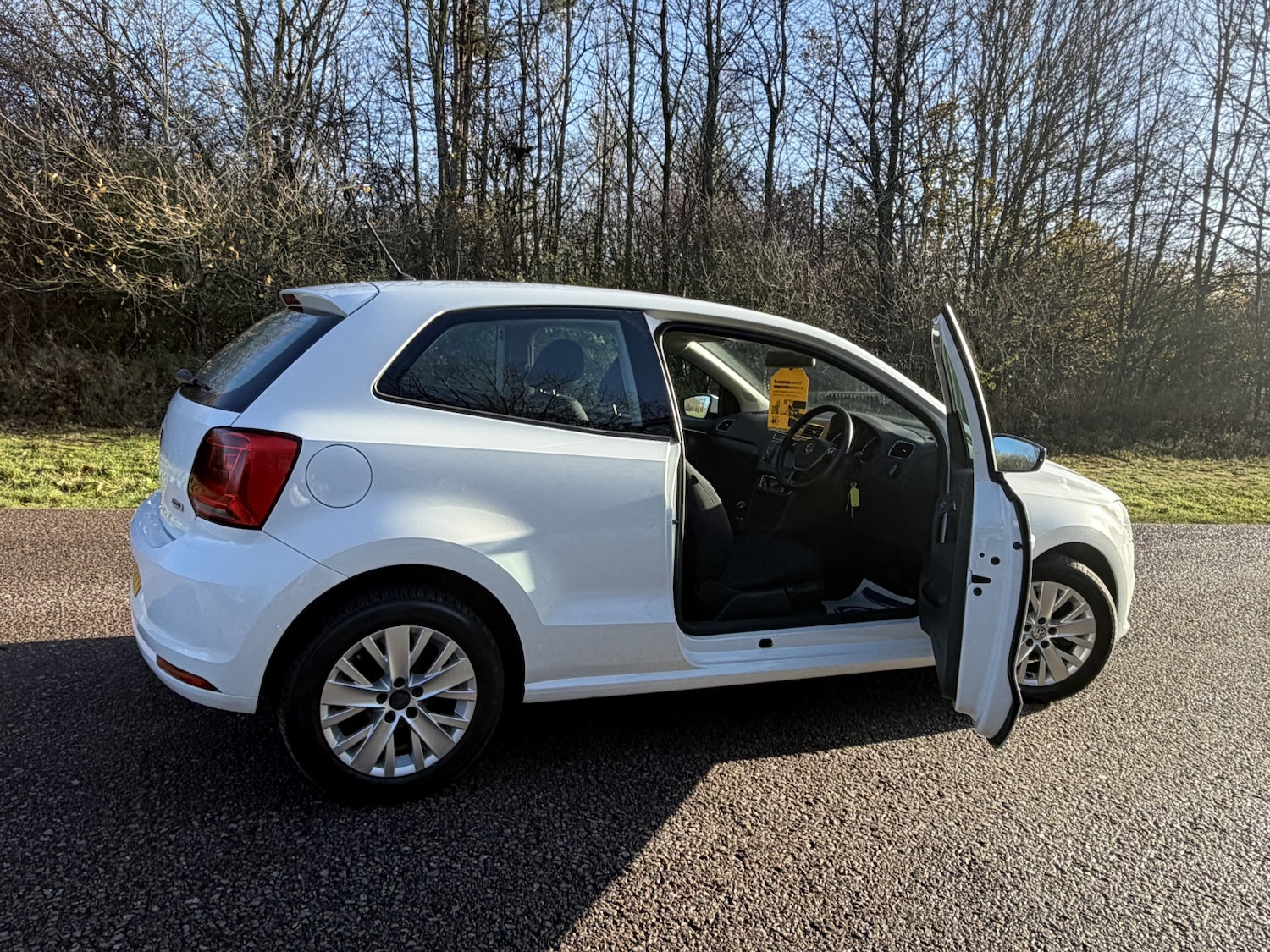 Used Volkswagen Polo 2014 for sale - 76830394: Photo 5