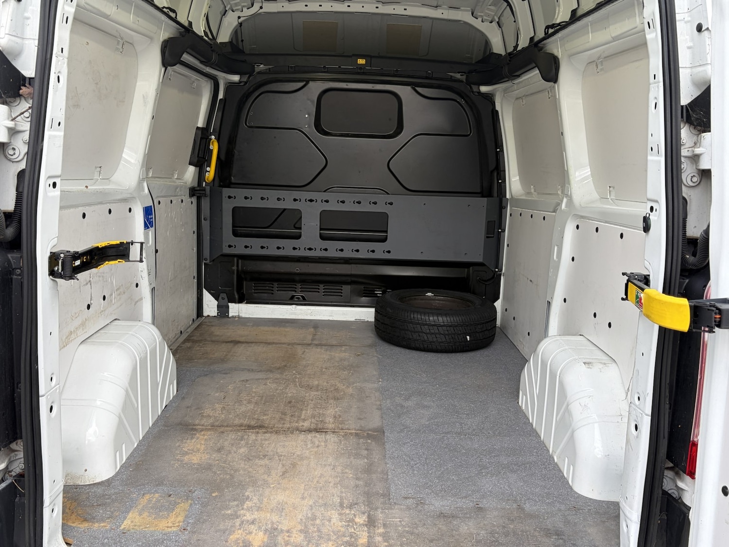 Used Ford Transit Custom 2016 for sale - 77318308: Photo 24