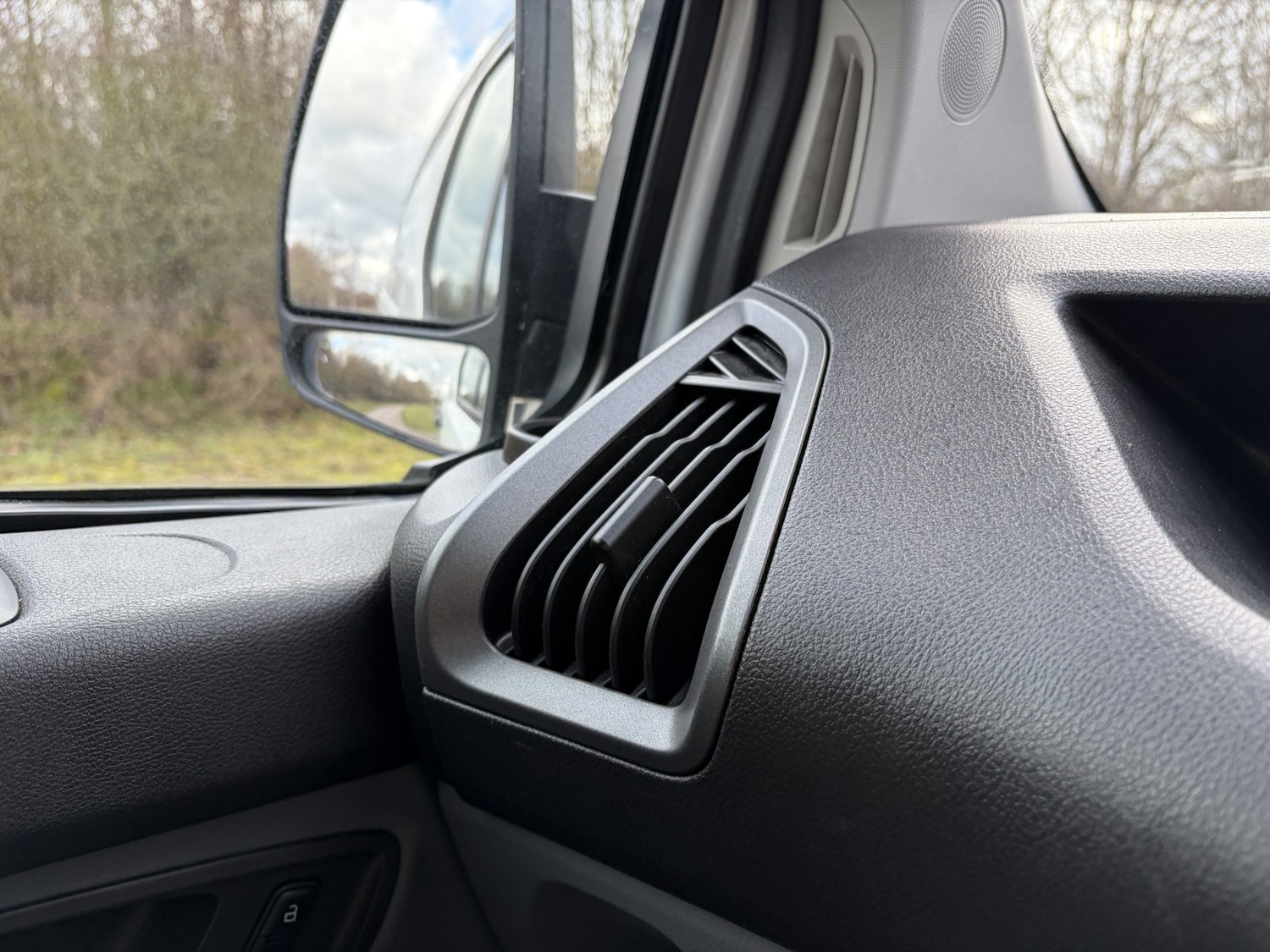 Used Ford Transit Custom 2016 for sale - 77318308: Photo 39