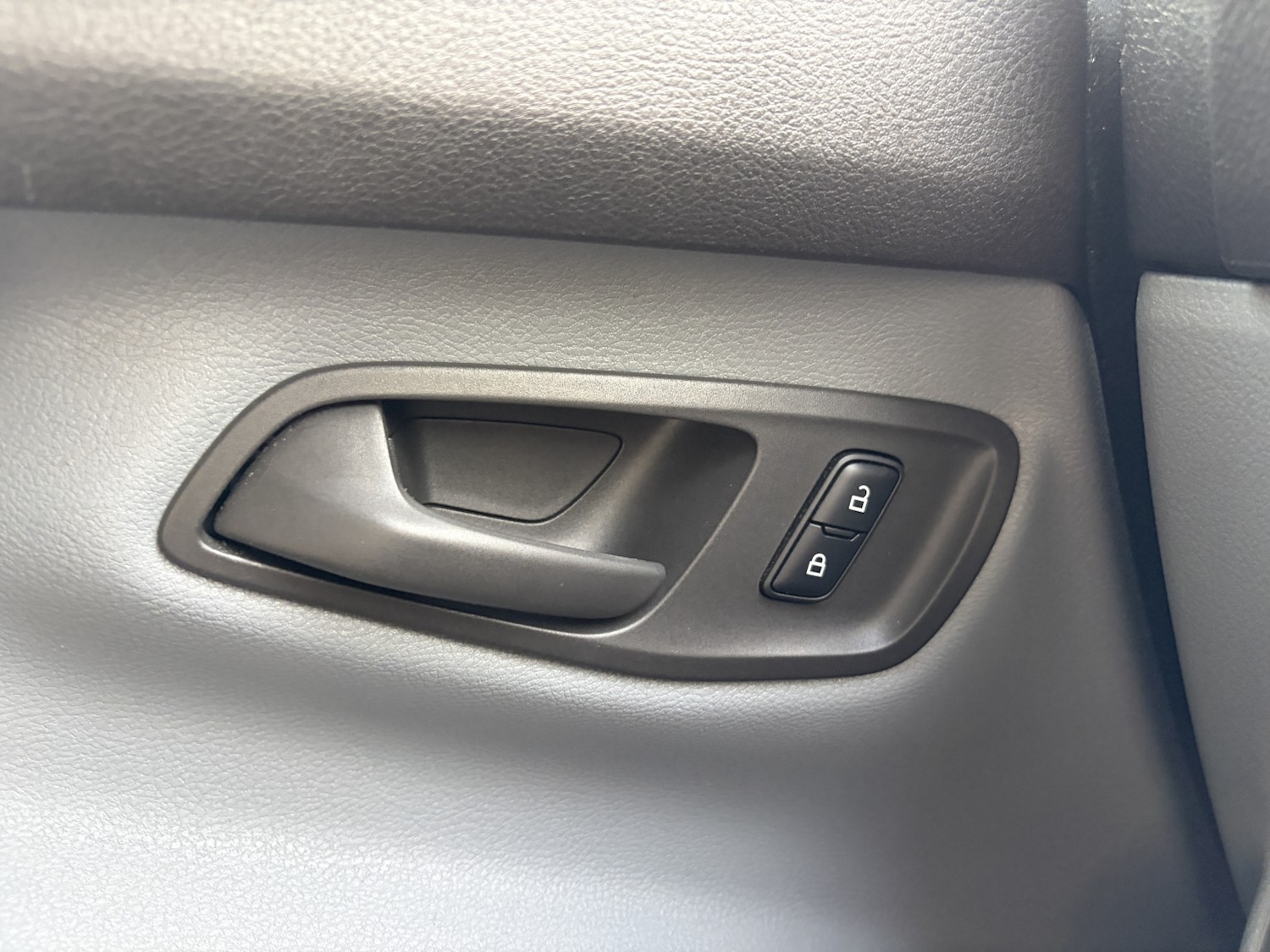 Used Ford Transit Custom 2016 for sale - 77318308: Photo 40